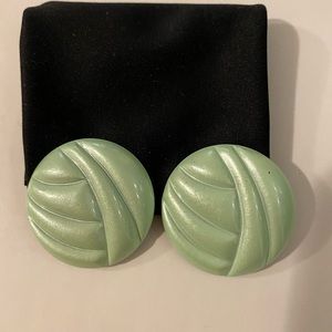 Beautiful Green clip on earrings